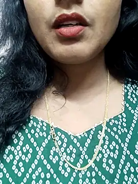 Snapshot of spicysuhana chatting on 03/22/26, 05:16 spicysuhana online show from 03/22/26, 05:16