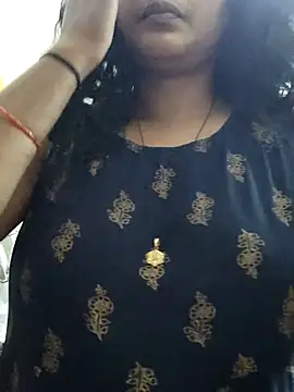 Snapshot of spicysuhana chatting on 03/31/26, 12:34 spicysuhana online show from 03/31/26, 12:34
