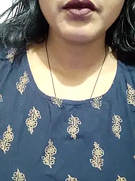 Snapshot of spicysuhana chatting on 04/22/26, 02:25 spicysuhana online show from 04/22/26, 02:25