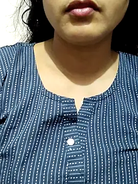 Snapshot of spicysuhana chatting on 05/17/26, 12:08 spicysuhana online show from 05/17/26, 12:08