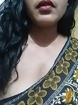 Snapshot of spicysuhana chatting on 05/17/26, 05:20 spicysuhana online show from 05/17/26, 05:20