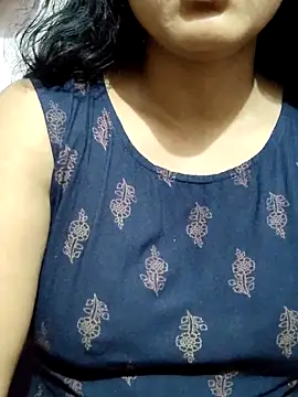 Snapshot of spicysuhana chatting on 06/03/26, 01:41 spicysuhana online show from 06/03/26, 01:41