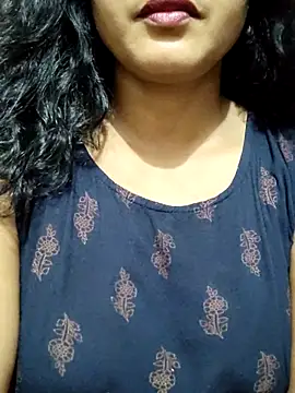 Snapshot of spicysuhana chatting on 06/20/26, 03:09 spicysuhana online show from 06/20/26, 03:09