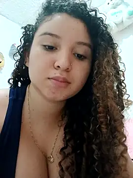 Snapshot of cristhi_esterling chatting on 09/29/25, 01:16 cristhi esterling online show from 09/29/25, 01:16