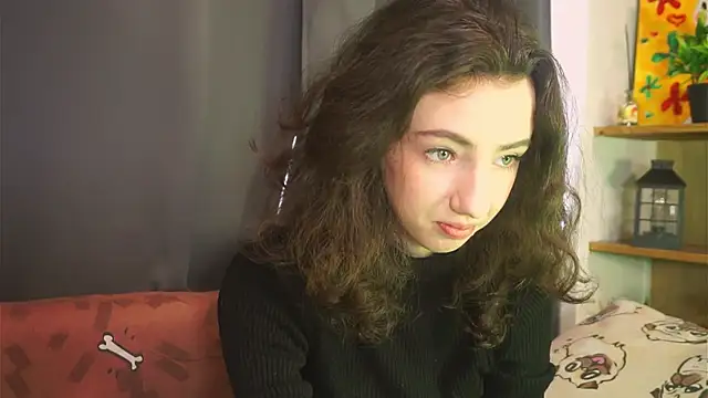 DeneenTurja online show from 10/05/25, 10:24