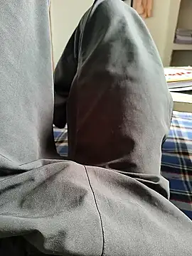 Snapshot of Bio-teacher chatting on 10/09/25, 06:00 Bio-teacher online show from 10/09/25, 06:00