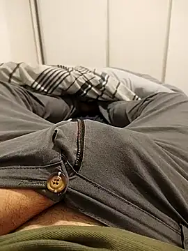 Snapshot of Neperianoo chatting on 10/04/25, 01:36 Neperianoo online show from 10/04/25, 01:36