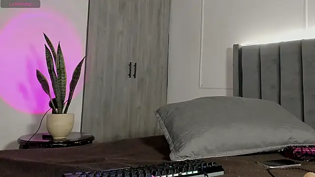 Ice Princess  online show from 10/11/25, 04:55