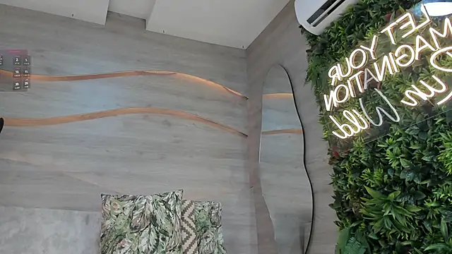 Alma Leon online show from 09/28/25, 07:19