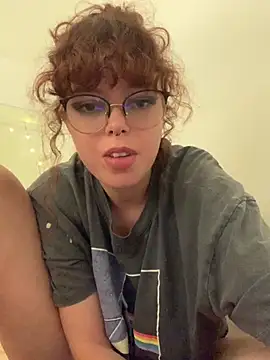 Snapshot of Kyokko-doll chatting on 09/20/25, 10:44 Kyokko-doll online show from 09/20/25, 10:44