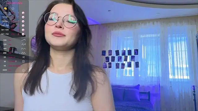 Snapshot of lolly_by chatting on 09/22/25, 08:05 lolly by online show from 09/22/25, 08:05