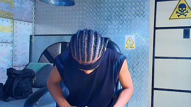 AlanCutee online show from 10/19/25, 02:29