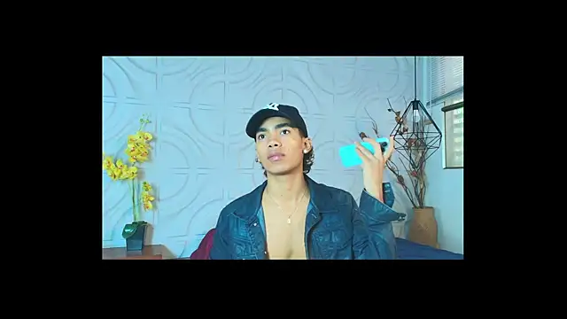 AlanCutee online show from 06/05/26, 12:55