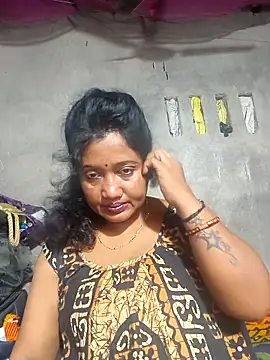 Snapshot of Cute-Swewty chatting on 09/19/25, 02:40 Cute-Swewty online show from 09/19/25, 02:40