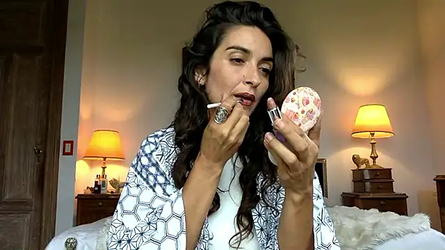 venuslibre online show from 11/29/25, 07:28