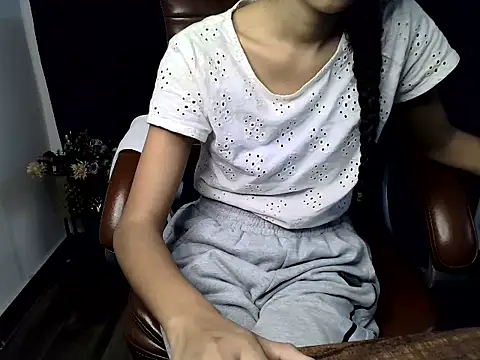 Snapshot of NITI_RAGHAV chatting on 02/14/26, 06:32 NITI RAGHAV online show from 02/14/26, 06:32