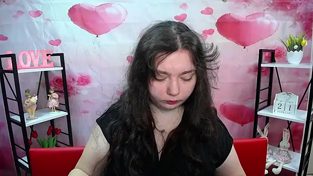 Snapshot of NeonilaLisova chatting on 02/21/26, 06:03 NeonilaLisova online show from 02/21/26, 06:03