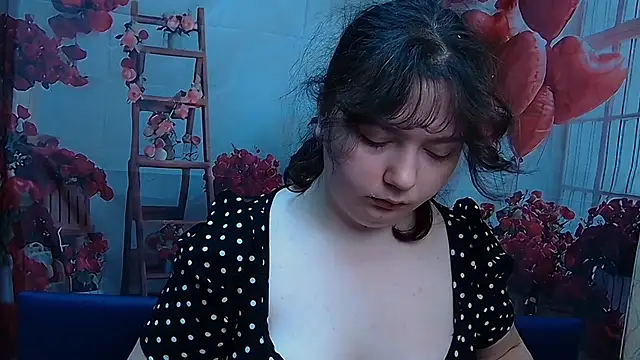 Snapshot of NeonilaLisova chatting on 03/15/26, 12:22 NeonilaLisova online show from 03/15/26, 12:22