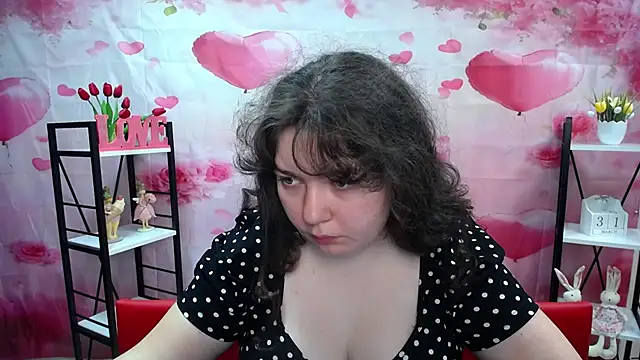 Snapshot of NeonilaLisova chatting on 04/01/26, 05:08 NeonilaLisova online show from 04/01/26, 05:08