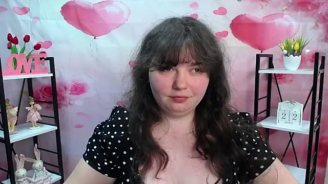 Snapshot of NeonilaLisova chatting on 04/23/26, 12:29 NeonilaLisova online show from 04/23/26, 12:29