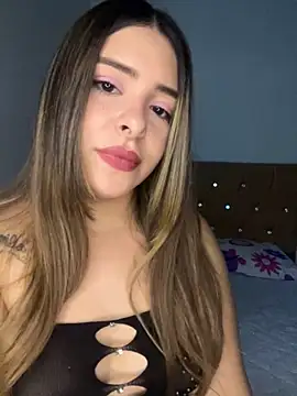 Nahomy cm online show from 06/11/26, 02:53