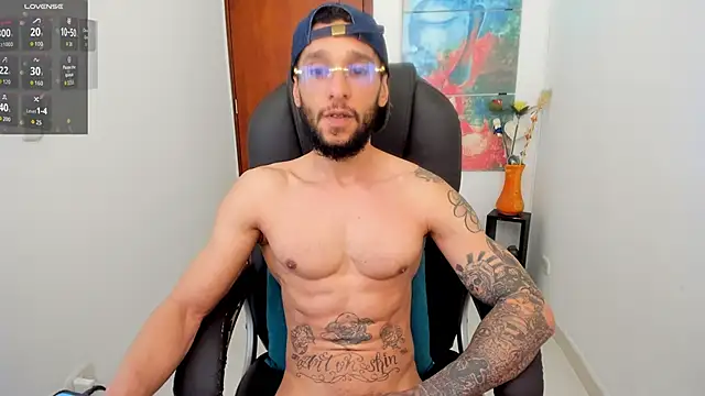 Cristhian teylor  online show from 09/14/25, 06:29