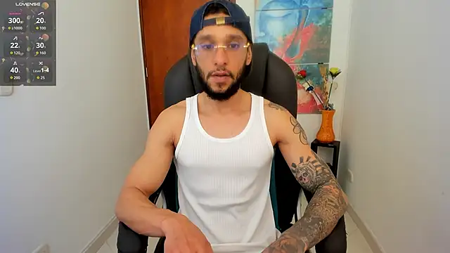 Cristhian teylor  online show from 09/22/25, 01:57