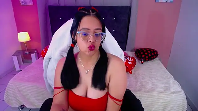 Sofia leving online show from 09/24/25, 01:53