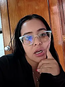 Sofia leving online show from 09/29/25, 05:18