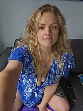 Bridgette03 online show from 06/12/26, 12:09