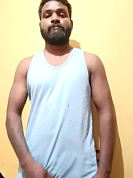 Snapshot of Gk_99999 chatting on 11/10/25, 01:54 Gk 99999 online show from 11/10/25, 01:54