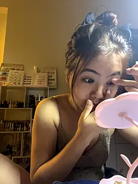 Lucky-nice202 online show from 10/11/25, 06:06