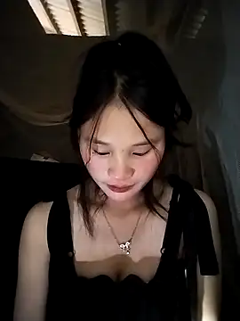 saronla 03 online show from 10/08/25, 06:33