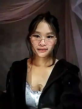 saronla 03 online show from 11/15/25, 07:05