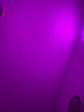 Snapshot of NanetX chatting on 10/24/25, 01:35 NanetX online show from 10/24/25, 01:35