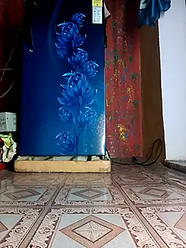 Snapshot of Juhi_chawla chatting on 09/22/25, 03:25 Juhi chawla online show from 09/22/25, 03:25