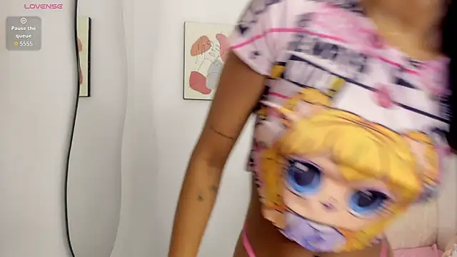 ebony petite-69 online show from 10/16/25, 07:04