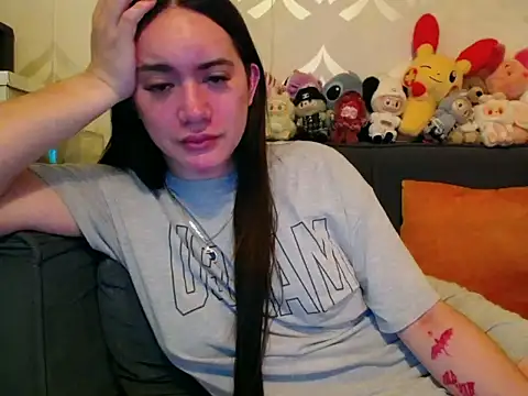 Yhanbeaufort18 online show from 09/20/25, 06:09