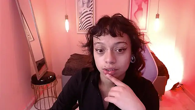 LadyWawy online show from 09/10/25, 01:11
