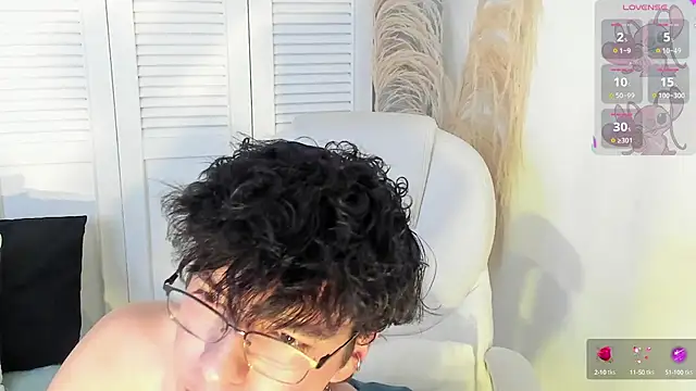 Snapshot of miilo_wolf chatting on 10/03/25, 12:13 miilo wolf online show from 10/03/25, 12:13