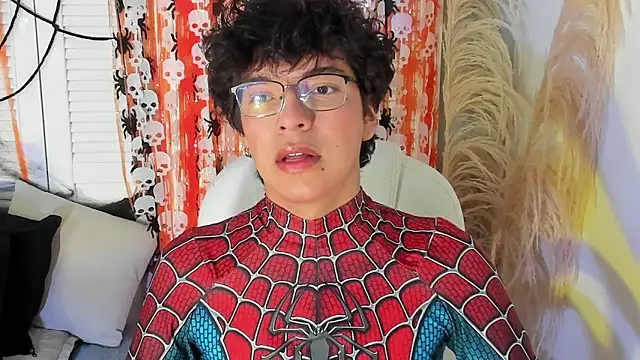 Snapshot of miilo_wolf chatting on 10/07/25, 11:29 miilo wolf online show from 10/07/25, 11:29