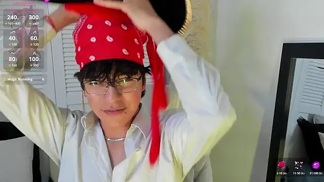 Snapshot of miilo_wolf chatting on 10/20/25, 11:21 miilo wolf online show from 10/20/25, 11:21