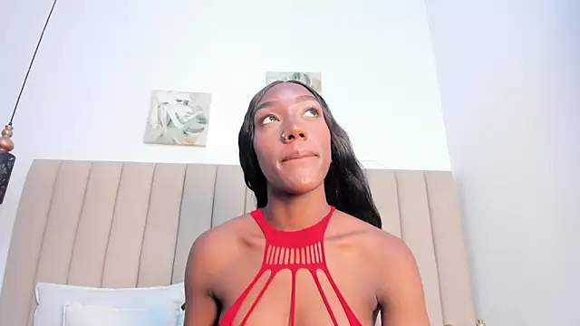 Mistt Mia online show from 06/10/26, 07:24
