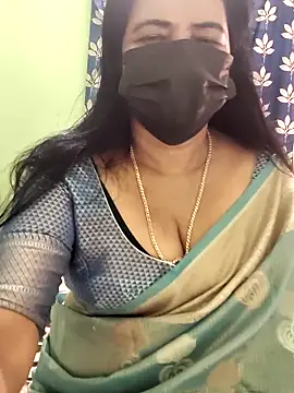 mallu-lover online show from 10/05/25, 05:39