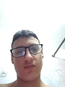NoahLux online show from 09/08/25, 06:07