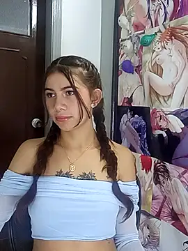 Snapshot of CharlotteSex_ chatting on 10/11/25, 11:09 CharlotteSex online show from 10/11/25, 11:09