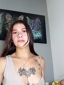 Snapshot of CharlotteSex_ chatting on 10/21/25, 11:22 CharlotteSex online show from 10/21/25, 11:22