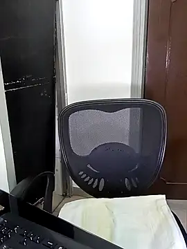 Snapshot of CharlotteSex_ chatting on 11/13/25, 09:08 CharlotteSex online show from 11/13/25, 09:08