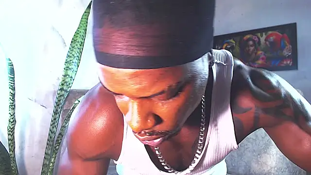 Snapshot of MrByronStallion chatting on 10/11/25, 11:25 MrByronStallion online show from 10/11/25, 11:25