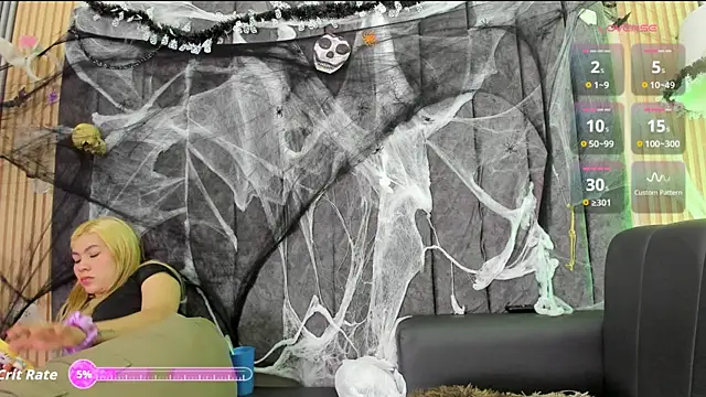 rubby lux online show from 10/28/25, 03:36